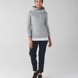 Lululemon Under Wraps Pullover
